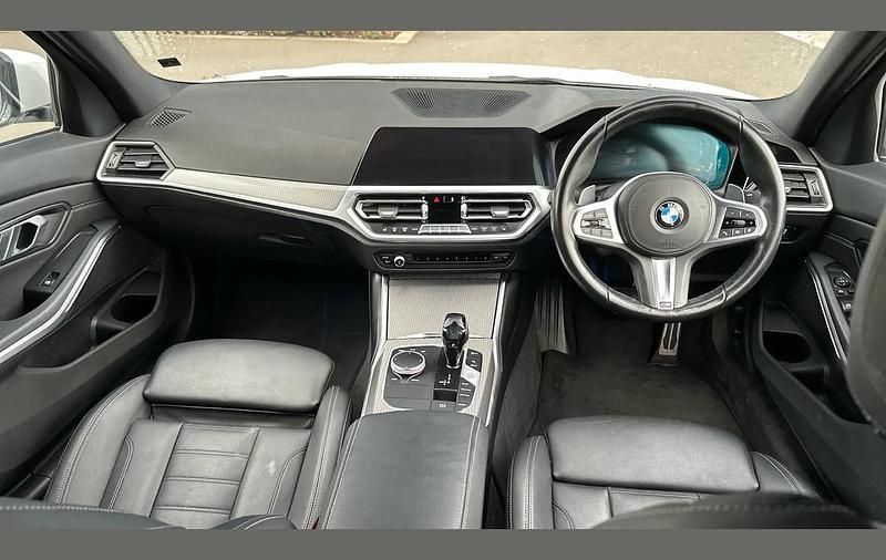 Used BMW 320 M Sport 181 HP (133 kW) 2020 White Sedan