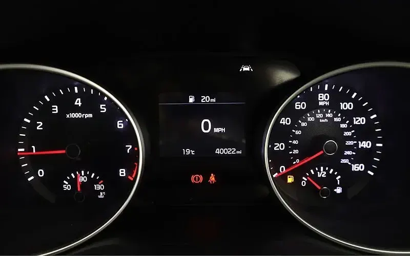 Used Kia Ceed 120 HP (88 kW) 2019 White Hatchback