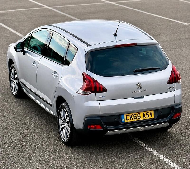 Begagnad Peugeot 3008 Active 2016 Silver Halvkombi