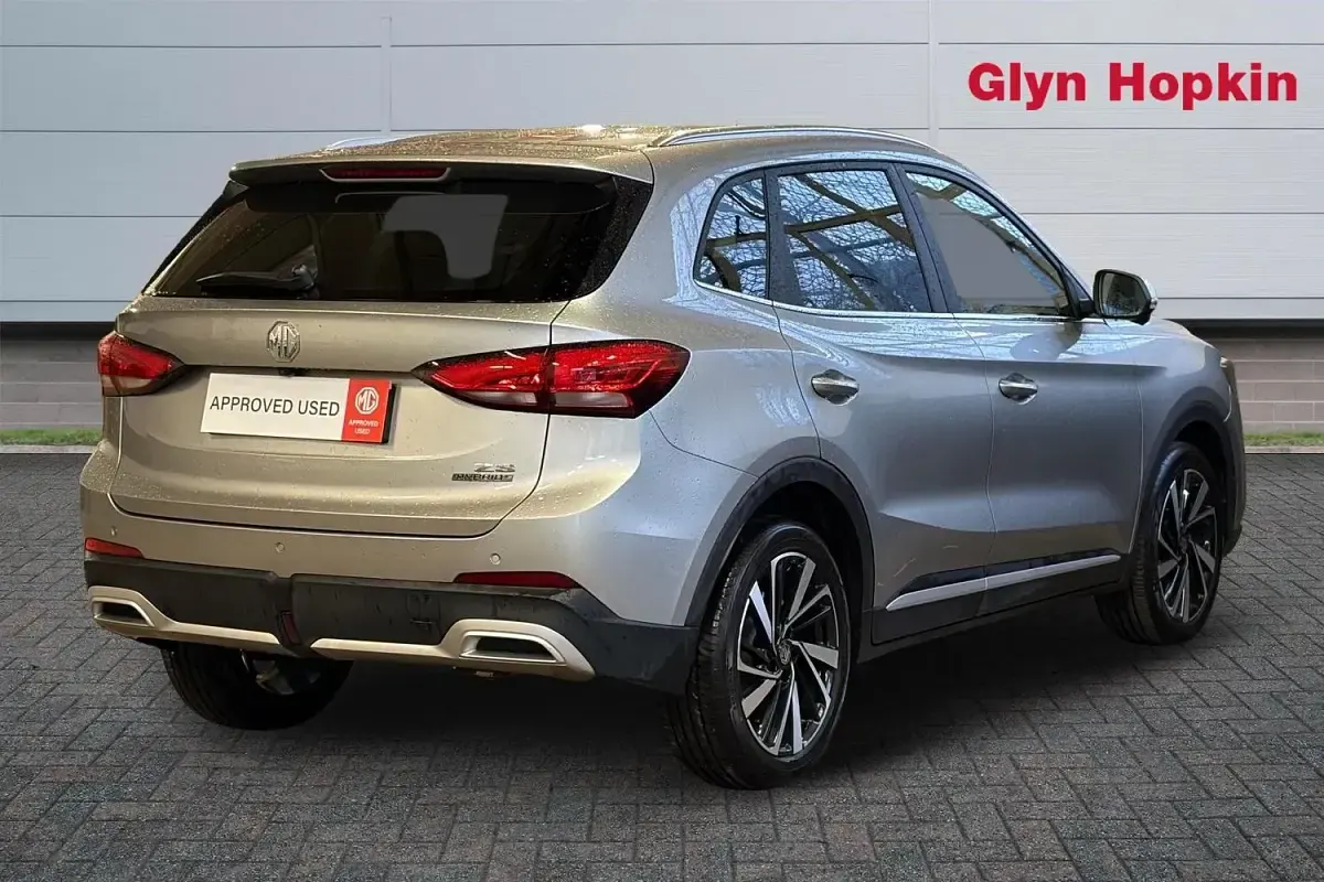 Usado MG ZS Trophy 2025 Plateado Utilitario