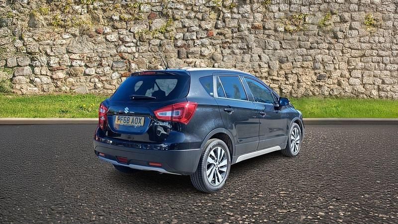 Used Suzuki SX4 S-Cross SZ-T 111 HP (81 kW) 2018 Black SUV
