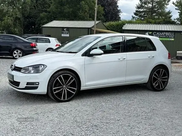 Used VW Golf VII Edition 110 HP (80 kW) 2016 White Hatchback