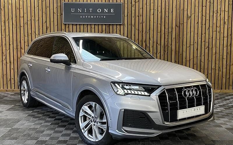 Used 2024 Audi Q7 S-Line SUV | £38,500 (Super price) - Image 1/2