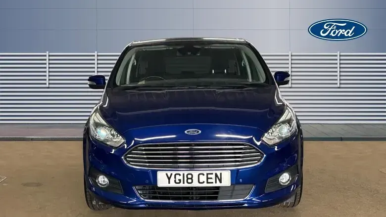 Usado Ford S-MAX Titanium 160 HP (117 kW) 2018 Monovolume