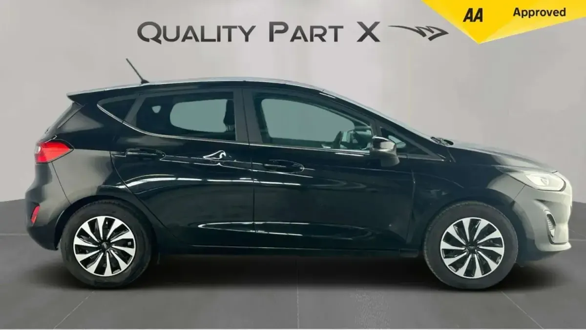 Second-hand Ford Fiesta Titanium 100 CP (73 kW) 2023 Negru Hatchback