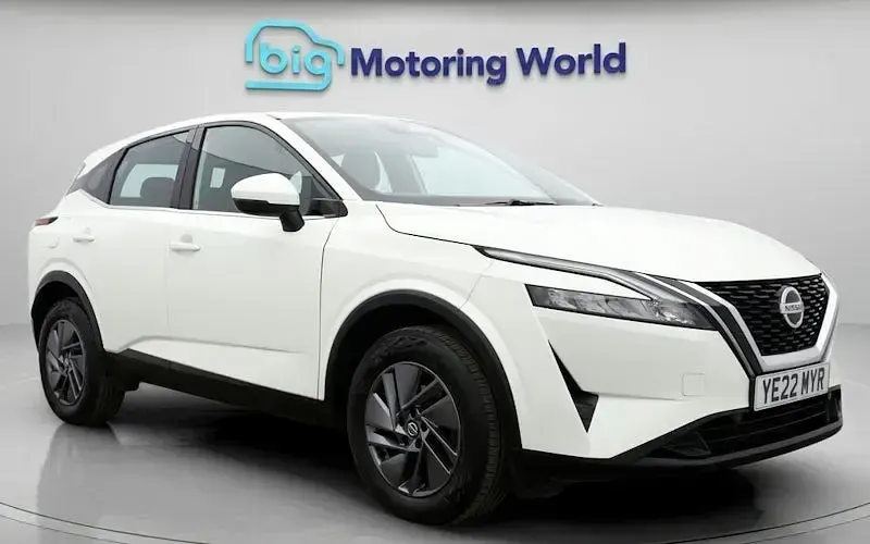 Used Nissan Qashqai Acenta Premium 140 HP (102 kW) 2022 SUV