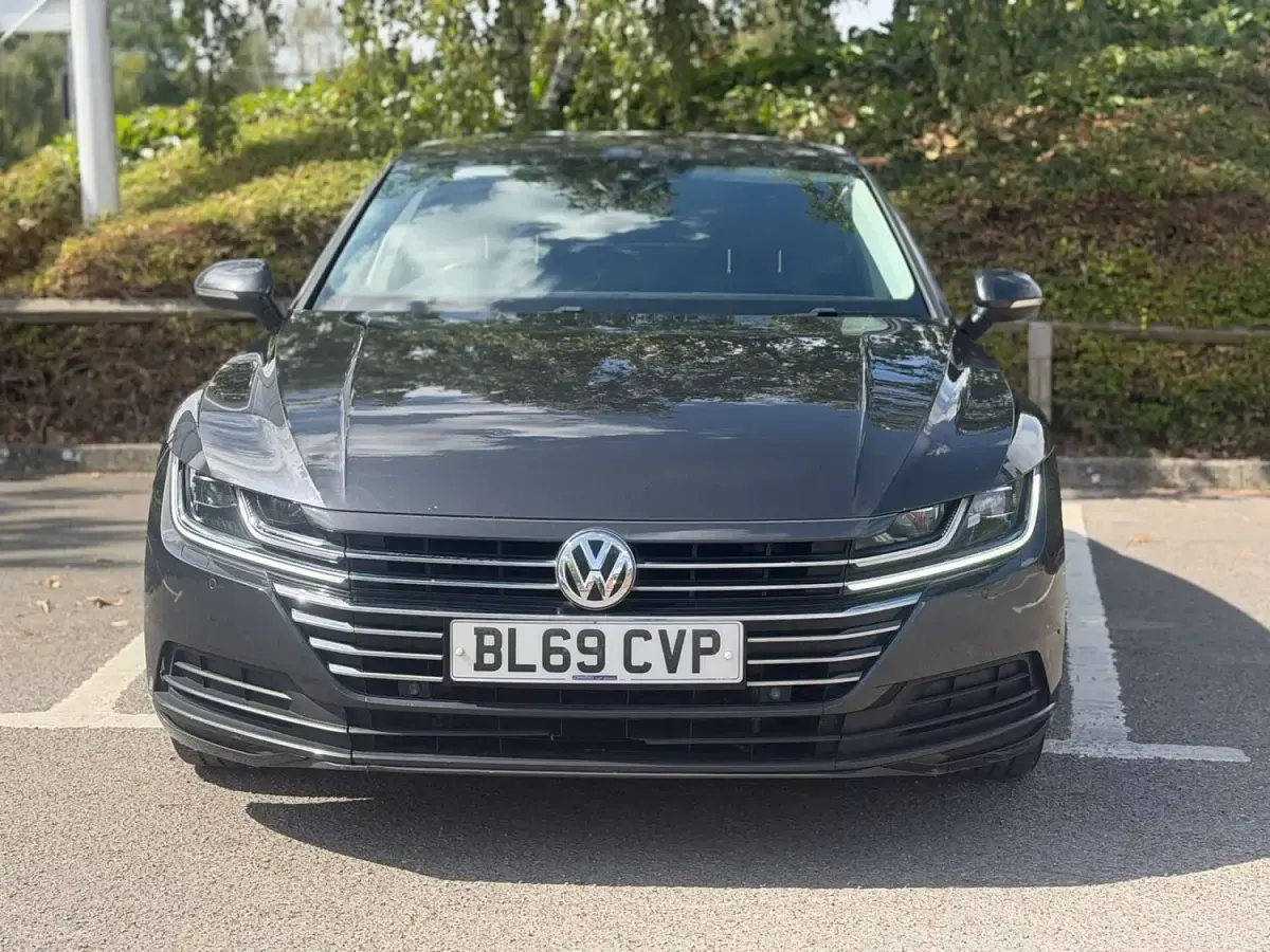 Used VW Arteon SE 190 HP (139 kW) 2019 Grey Hatchback