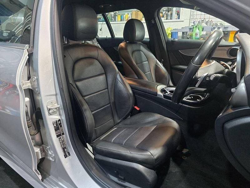 Used Mercedes C250 AMG line 2014 Silver Estate