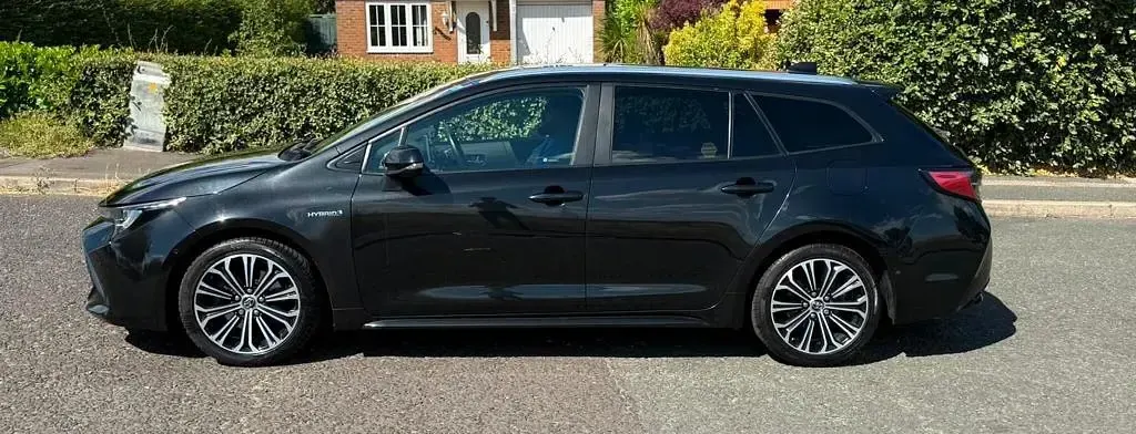 Used Toyota Corolla Design 2019 Black Estate