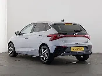 Used Hyundai i20 Premium 100 HP (73 kW) 2024 Grey Hatchback