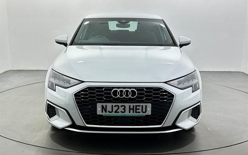 Used Audi A3 Sportback e-tron Sport 204 HP (150 kW) 2025 Hatchback