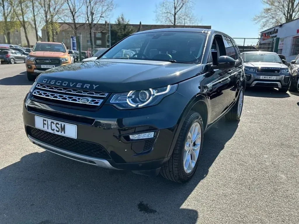 Used Land Rover Discovery 4 HSE 180 HP (132 kW) 2016 Black SUV
