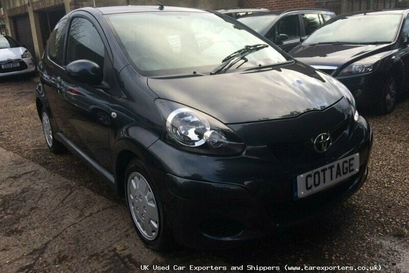 Used 2009 Toyota Aygo Hatchback | £2,795 (Fair price) - Image 1/4