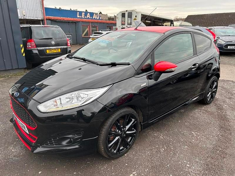 Usado Ford Fiesta ST-Line 2017 Preto Citadino