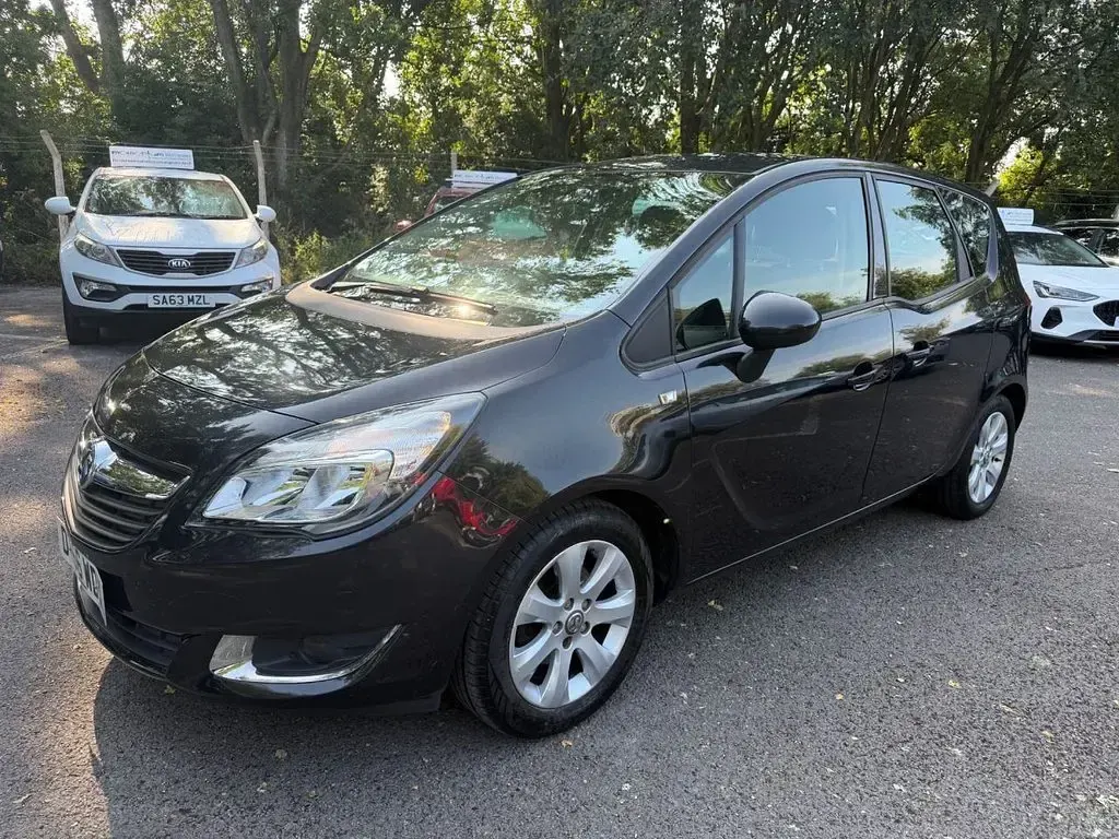 Used Vauxhall Meriva 100 HP (73 kW) 2017 Black MPV