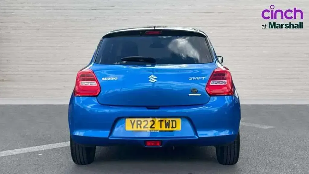 Used Suzuki Swift SZ5 83 HP (61 kW) 2022 Blue Hatchback