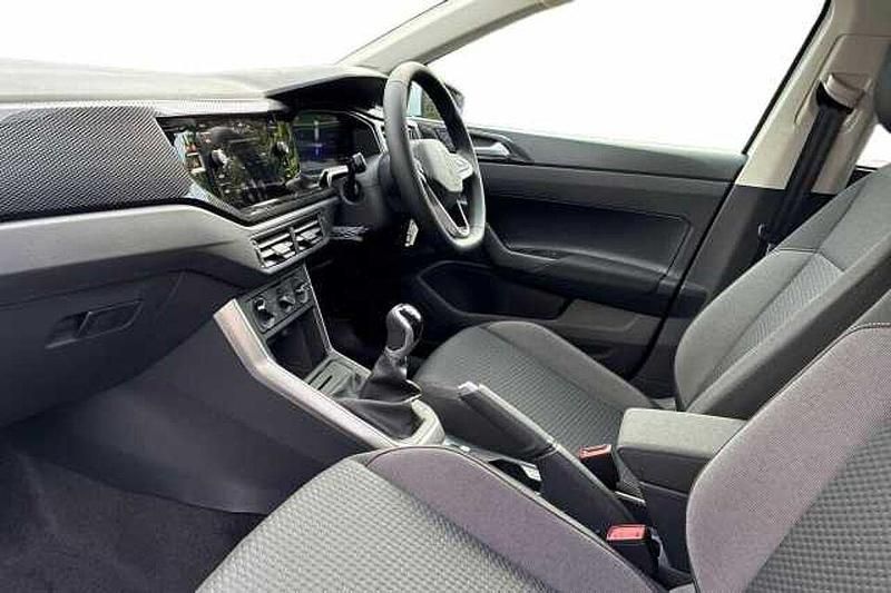 New VW Polo Match 95 HP (69 kW) 2026 Pure white Hatchback