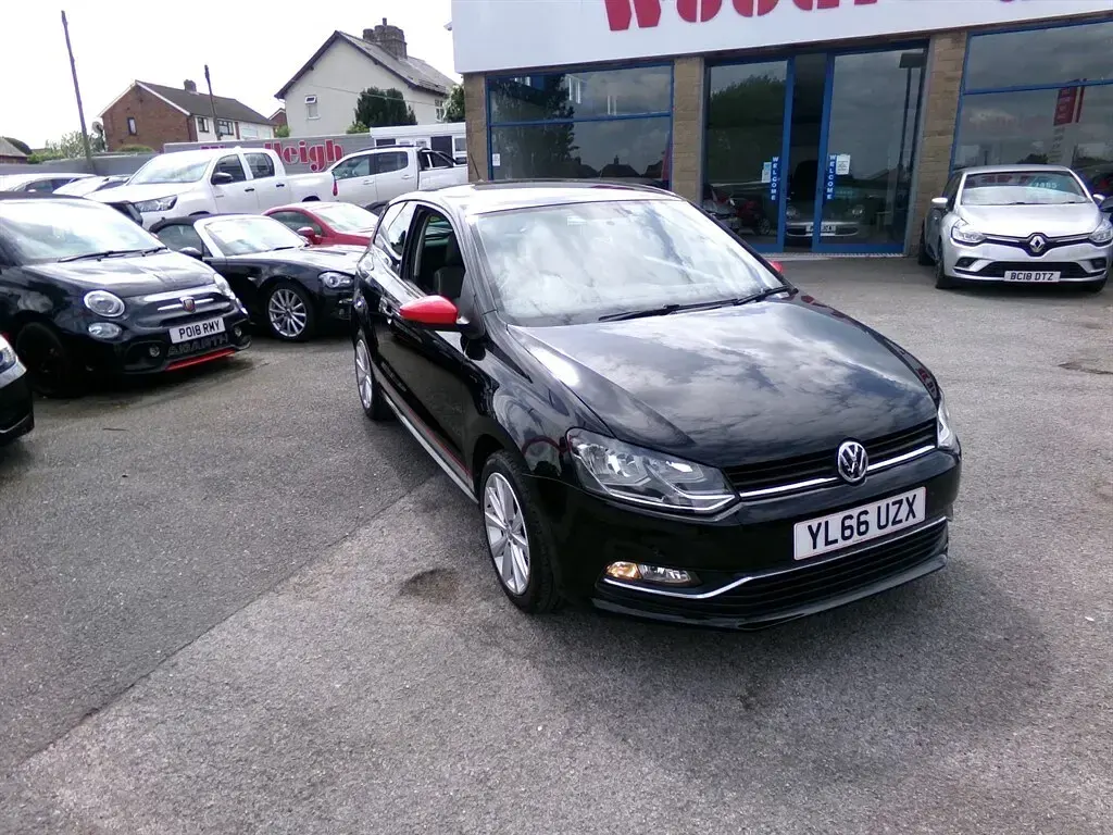 Used VW Polo Beats 90 HP (66 kW) 2017 Black Hatchback