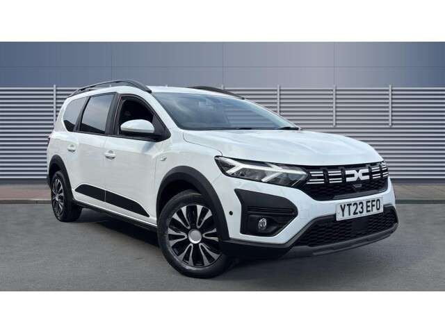 White Used 2023 Dacia Jogger Expression MPV | £16,000 (Fair price) - Image 1/4