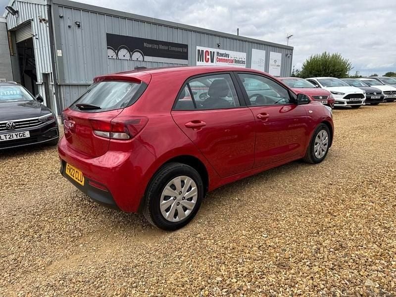 Used Kia Rio 83 HP (61 kW) 2022 Red Hatchback