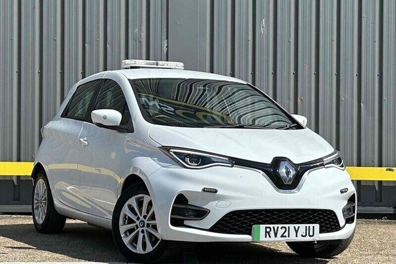 Used 2021 Renault Rapid Iconic Hatchback | £9,695 - Image 1/1