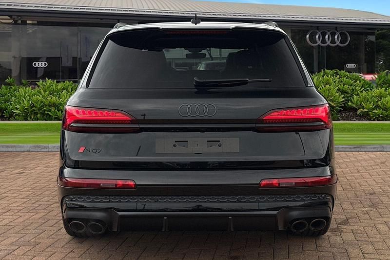 New Audi SQ7 Black Edition 2025 Black SUV