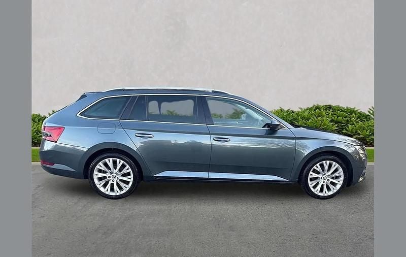 Used Skoda Superb SE L 214 HP (157 kW) 2020 Grey Estate