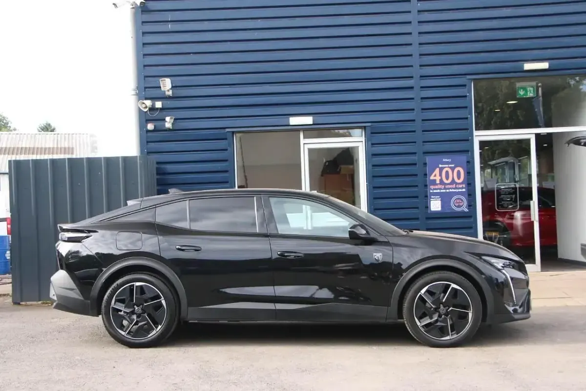 Used Peugeot 408 GTi 129 HP (94 kW) 2023 Black SUV