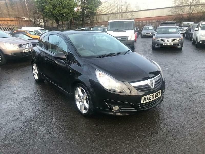 Second-hand Vauxhall Corsa SRi 100 CP (73 kW) 2010 Negru Hatchback