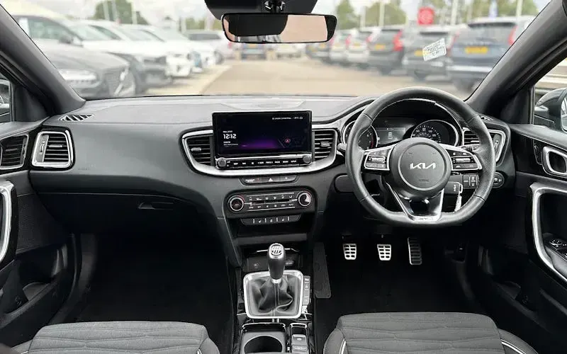 Used Kia XCeed GT-Line 114 HP (83 kW) 2025 Grey SUV
