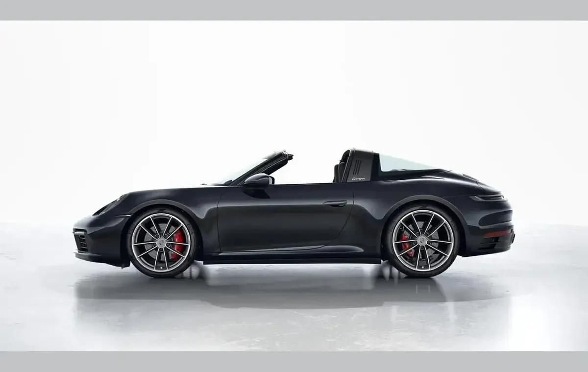 Used Porsche 911 444 HP (326 kW) 2021 Black Cabriolet