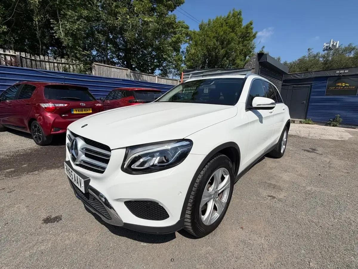 Used Mercedes GLC220 167 HP (122 kW) 2016 White SUV