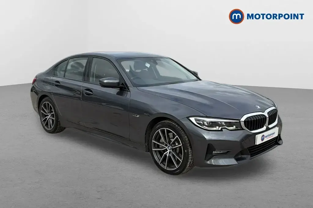 Begagnad BMW 330e Sport Line 292 HK (214 kW) 2022 Sedan