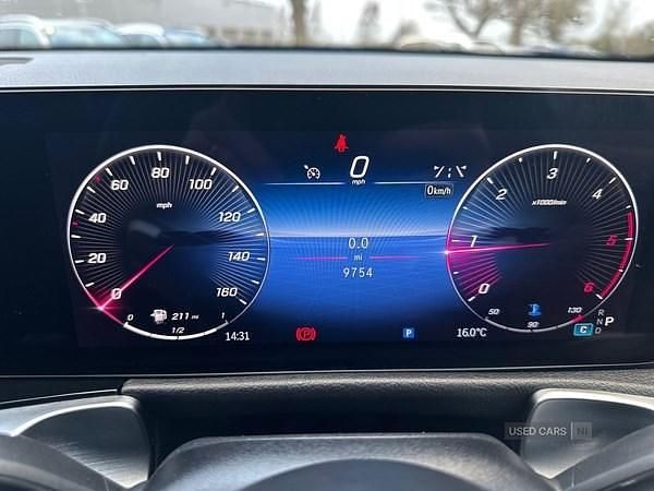 Used Mercedes GLB200 Executive 150 HP (110 kW) 2024 Silver SUV