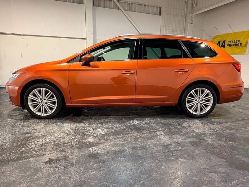 Used Seat Leon ST XCELLENCE 150 HP (110 kW) 2018 Orange Estate