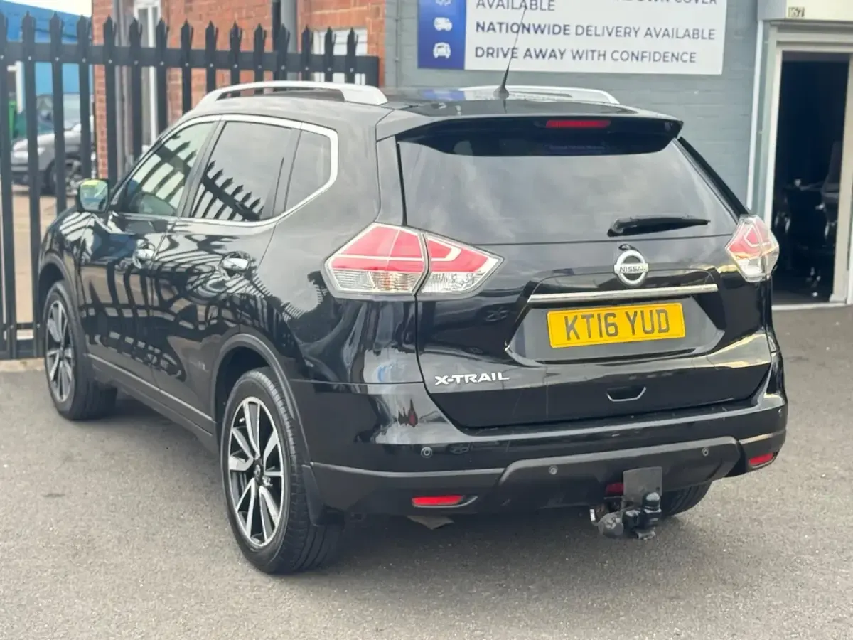 Used Nissan X-Trail N-TEC 130 HP (95 kW) 2016 Black SUV
