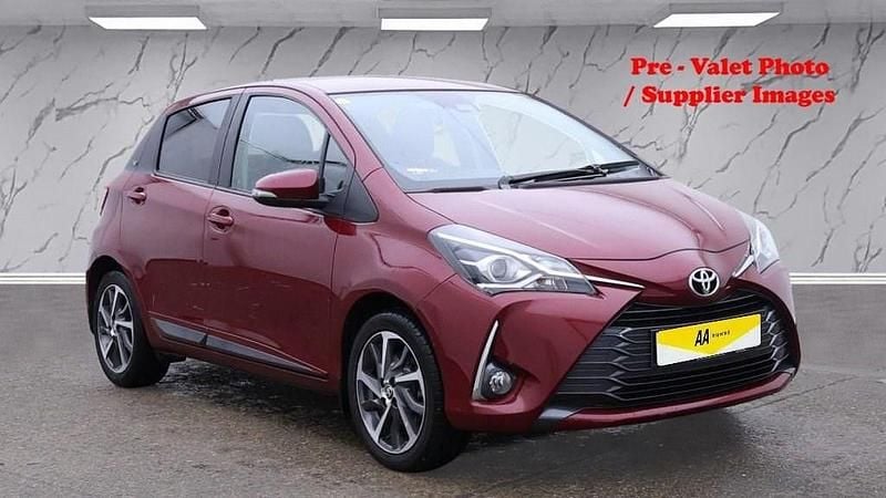 Red Used 2020 Toyota Yaris Hatchback | £12,000 (Fair price) - Image 1/3