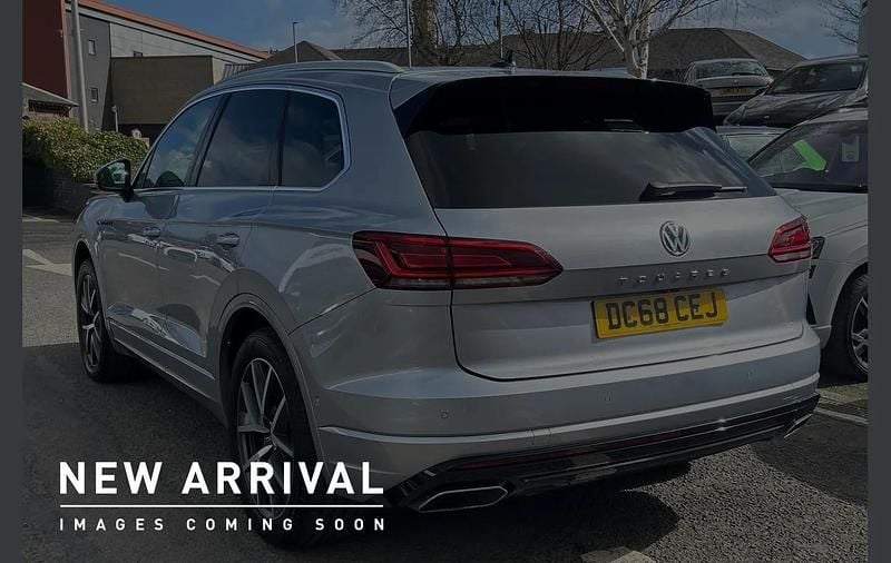 Used VW Touareg R-line 281 HP (206 kW) 2019 Silver SUV