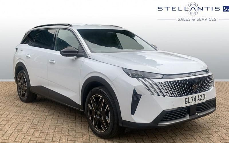 Used 2025 Peugeot 5008 Allure MPV | £26,526 (Fair price) - Image 1/4