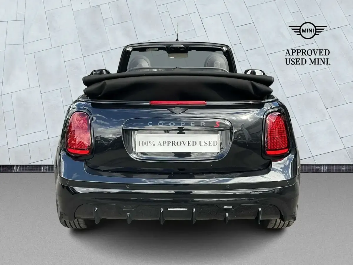 Used Mini Cooper Cabriolet Sport 201 HP (147 kW) 2025 Black Cabriolet