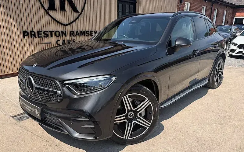 Used Mercedes GLC300 AMG Line Premium 258 HP (189 kW) 2023 SUV