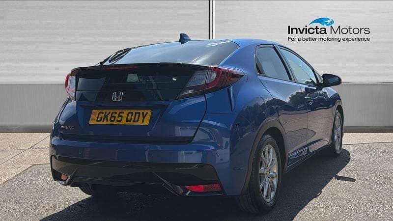 Begagnad Honda Civic SR 120 HK (88 kW) 2015 Blå Halvkombi