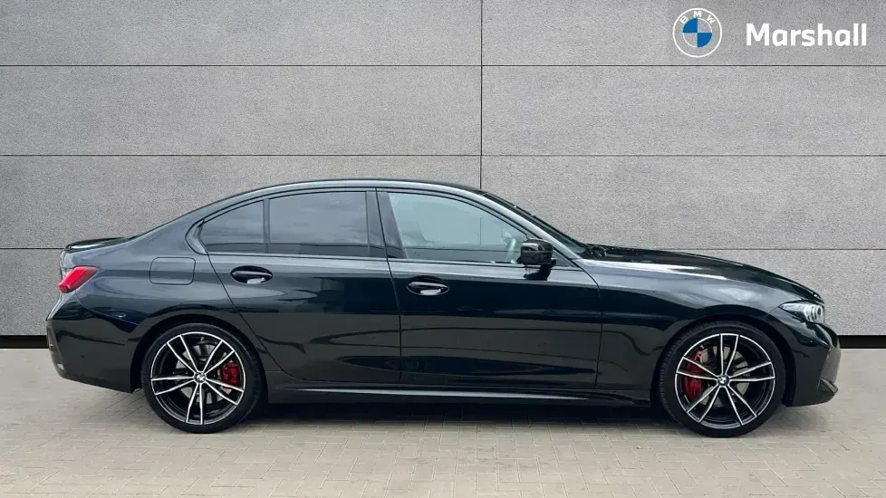 Used BMW 320 M Sport 184 HP (135 kW) 2024 Black sapphire Sedan