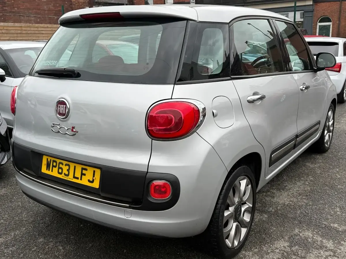 Used Fiat 500L Pop Star 95 HP (69 kW) 2013 Silver MPV