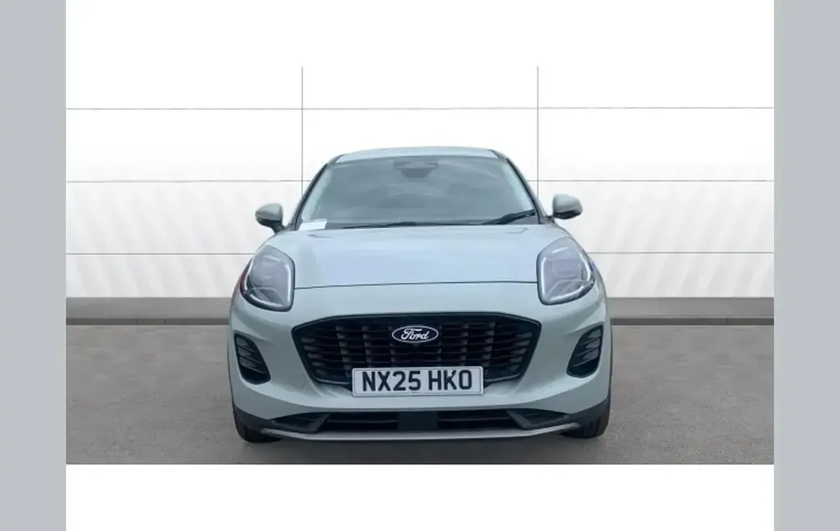 Gebraucht Ford Puma Titanium 125 PS (91 kW) 2025 Grau SUV