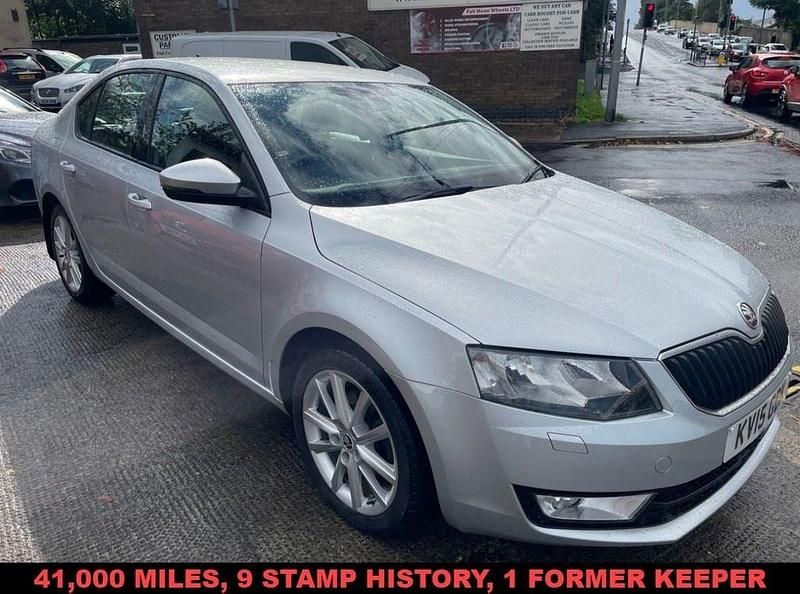 Silver Used 2015 Skoda Octavia Elegance Hatchback | £8,495 (Super price) - Image 1/4