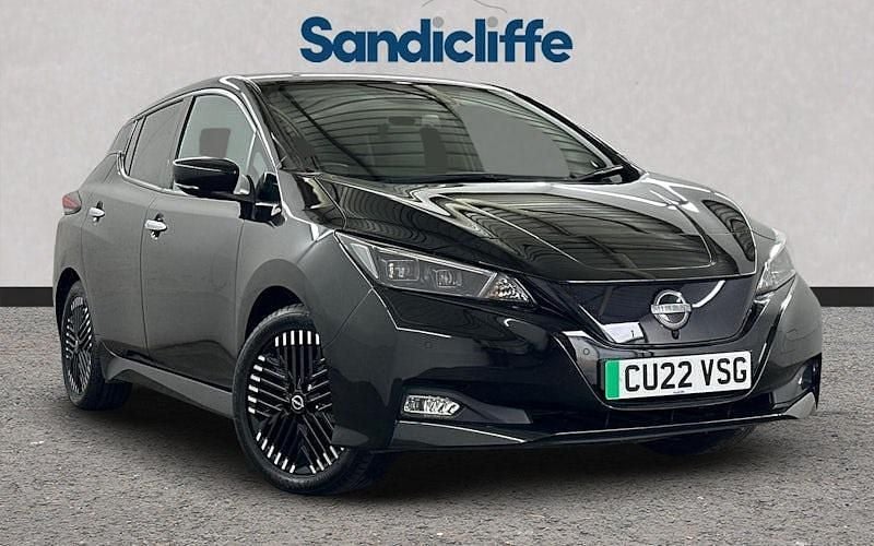 Black Used 2022 Nissan Leaf Tekna Hatchback | £9,629 (Fair price) - Image 1/4