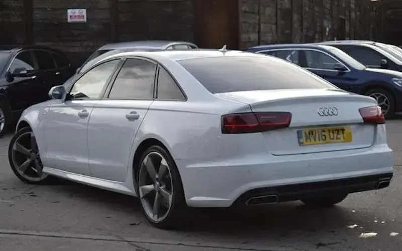 Used Audi A6 Black Edition 190 HP (139 kW) 2016 White Sedan