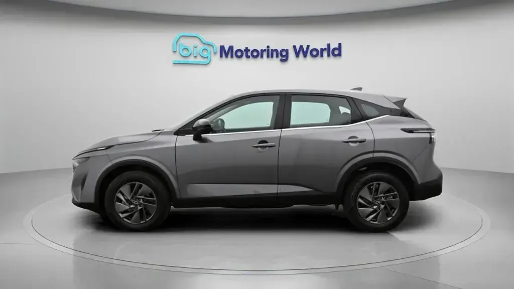 New Nissan Qashqai Acenta Premium 158 HP (116 kW) 2025 Grey SUV