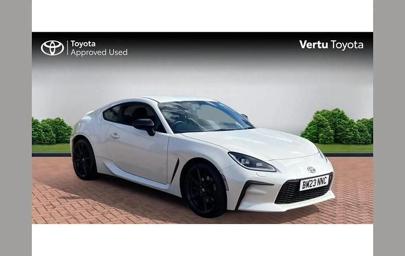 Used Toyota GR86 235 HP (172 kW) 2023 White Coupe